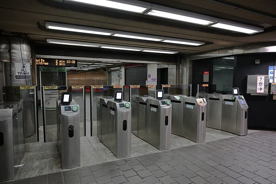 How to Use Multiple Savings Accounts to Reach Financial Goals Faster