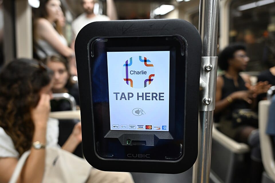 What Is a Prepaid Card and When Should UK Consumers Use One?