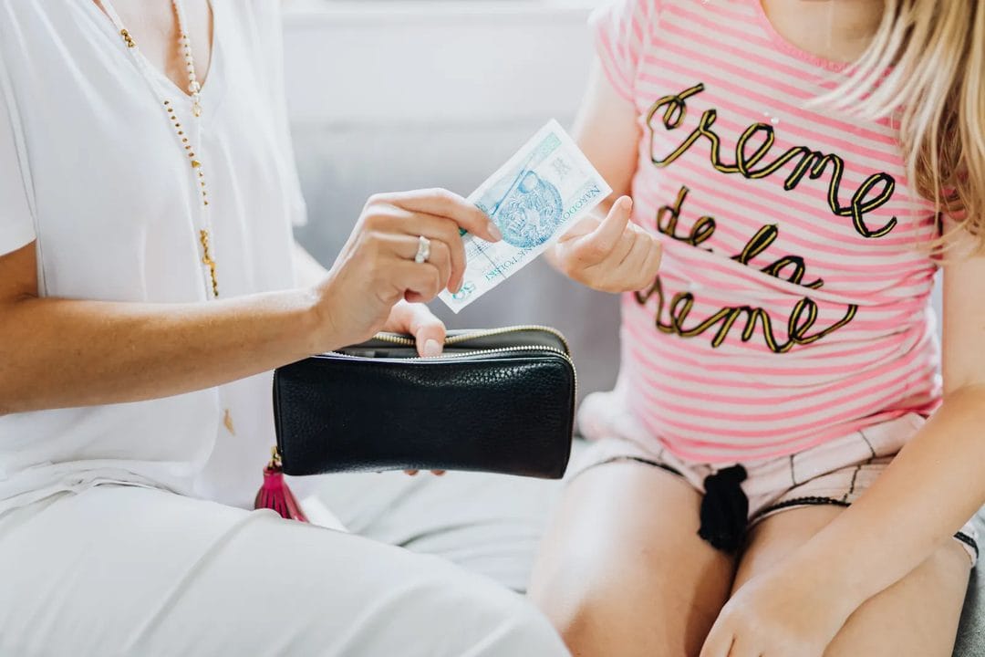 Children's and Teen Banking Apps in the UK: GoHenry, Nimbl, Starling Kite and Revolut Compared